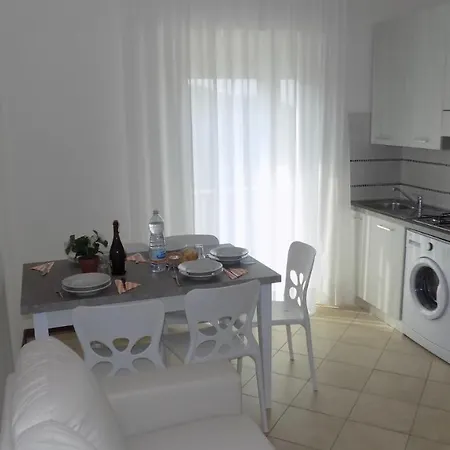 Apartament In Center Zone Apartmán